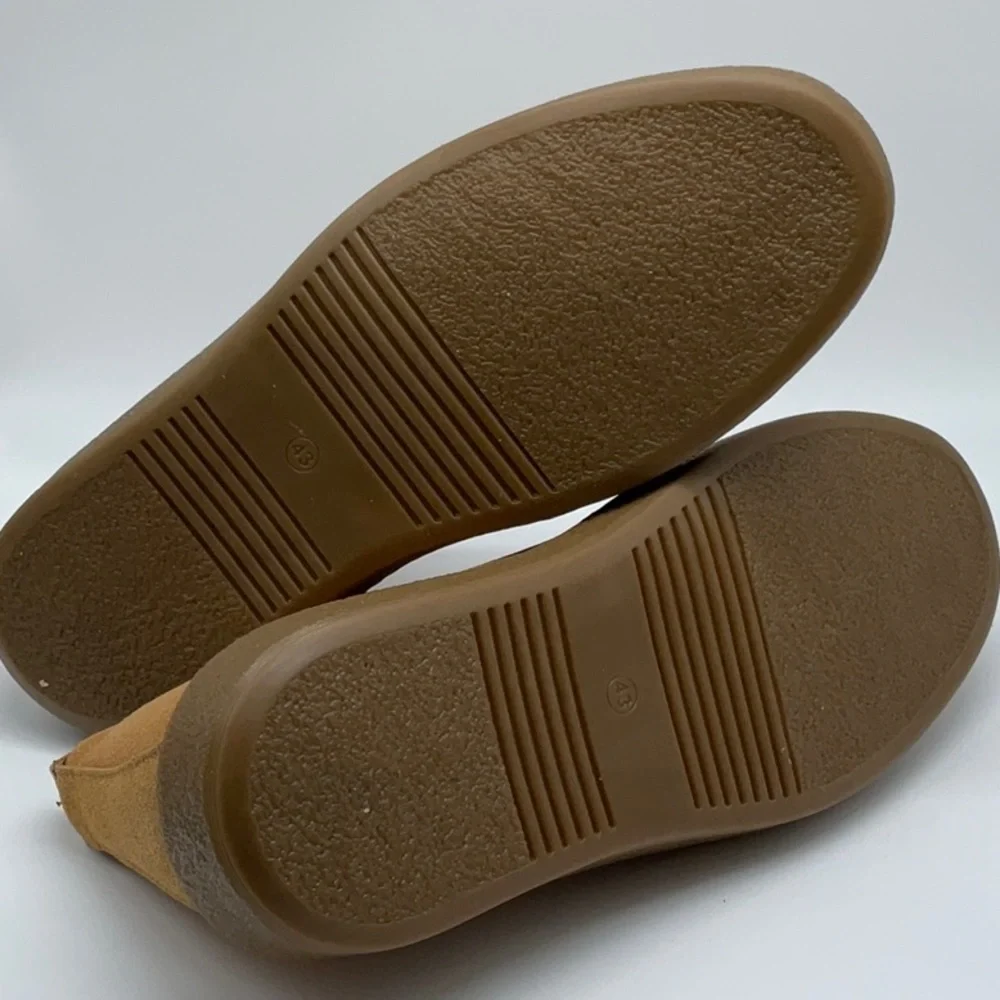 Boohoo Man Gum soled desert boot brown